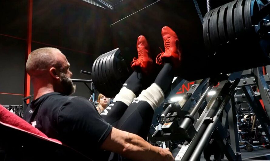 Entrenando piernas con Max el Titán.